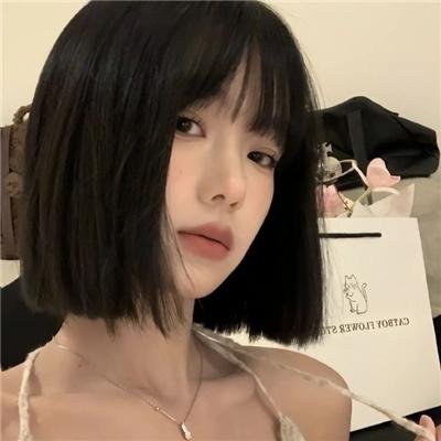 远看是蔚蓝的春天